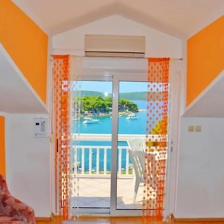 In With Sea View, Balcony, Air Conditioning, Wi-fi Apartment