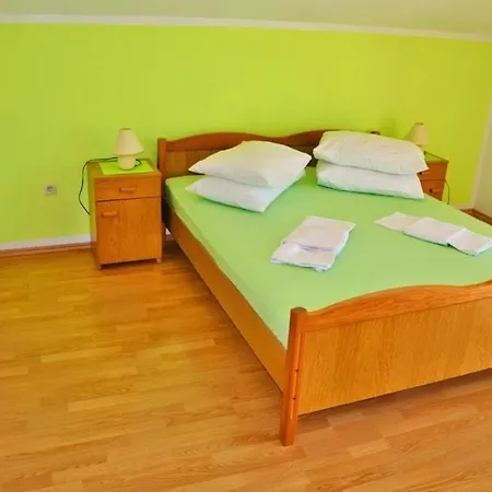 In With Sea View, Balcony, Air Conditioning, Wi-fi Apartment Trogir